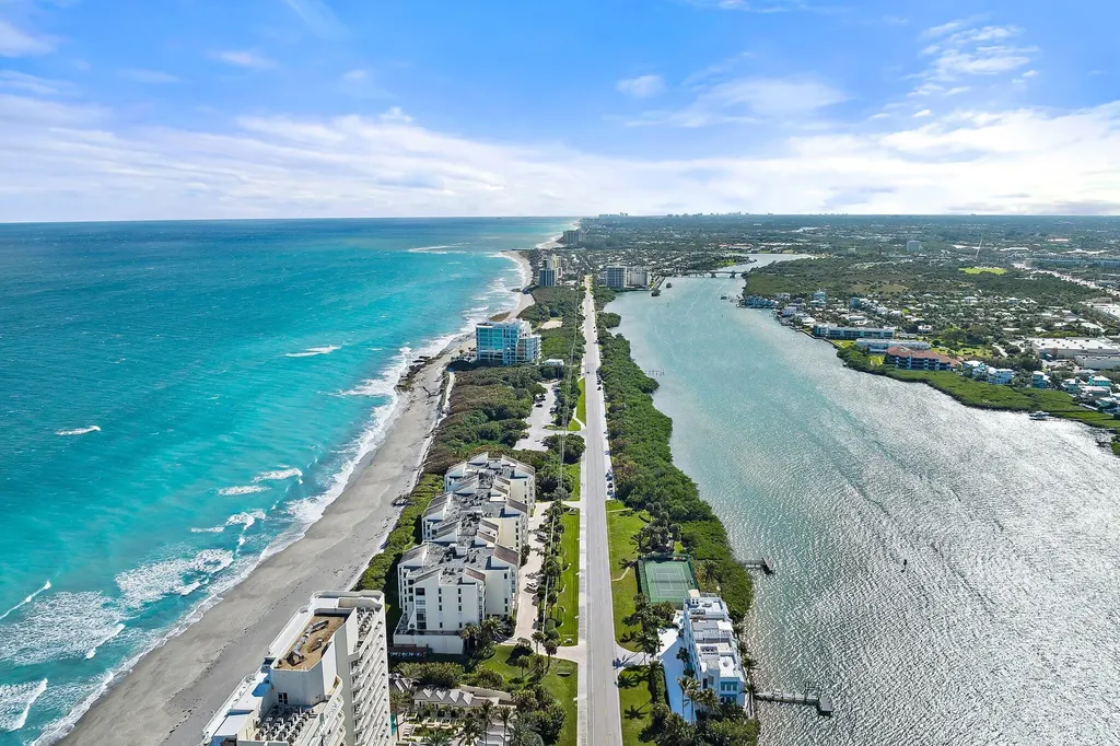 19670 Beach Road Jupiter FL 33469