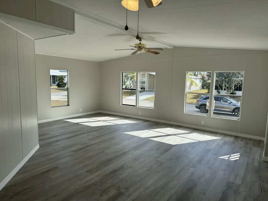 4 San Felipe Fort Pierce FL 34951