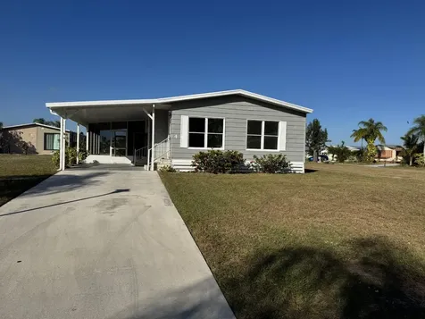 4 San Felipe Fort Pierce FL 34951