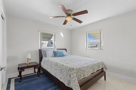 816 SW 18th Court Boynton Beach FL 33426