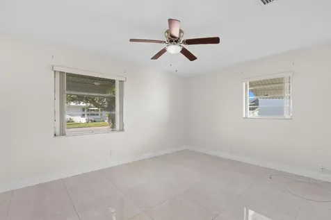 816 SW 18th Court Boynton Beach FL 33426