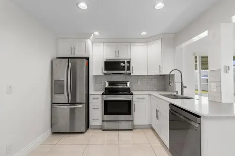 816 SW 18th Court Boynton Beach FL 33426