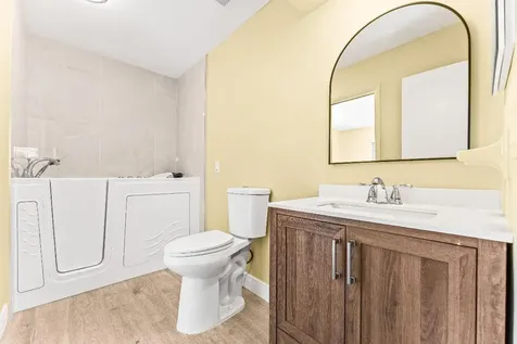 2000 NW 33rd Court Oakland Park FL 33309