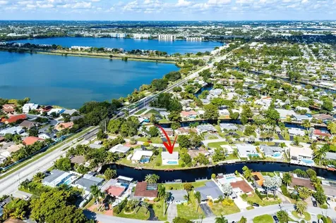 2000 NW 33rd Court Oakland Park FL 33309
