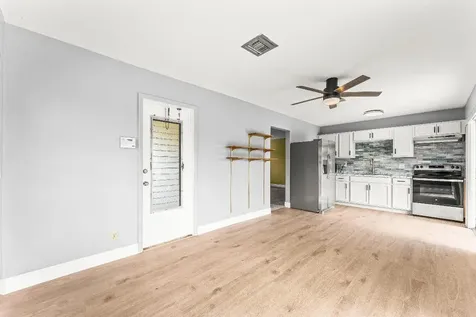 2000 NW 33rd Court Oakland Park FL 33309