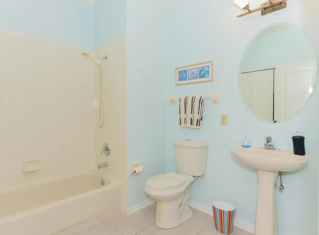 1567 SW Harbour Isle Circle Port St Lucie FL 34986