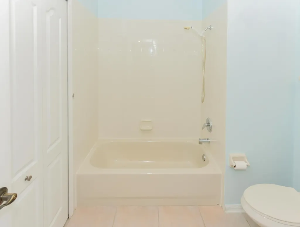 1567 SW Harbour Isle Circle Port St Lucie FL 34986