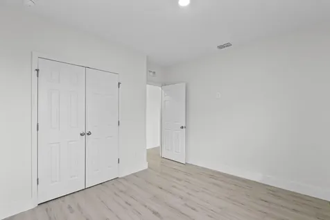 6455 NW Castlebrook Avenue Port St Lucie FL 34983