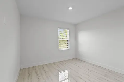 6455 NW Castlebrook Avenue Port St Lucie FL 34983