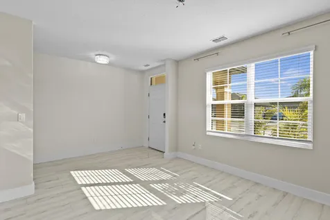 6455 NW Castlebrook Avenue Port St Lucie FL 34983