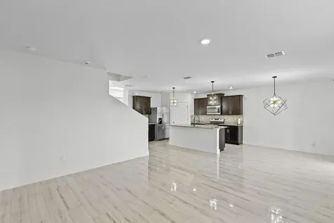 6455 NW Castlebrook Avenue Port St Lucie FL 34983