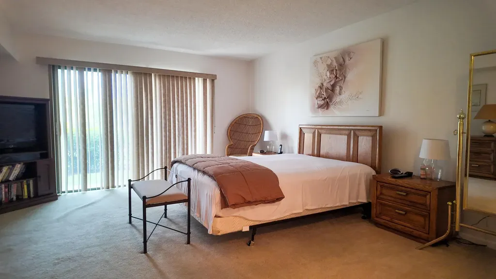 4661 Fountains Drive S Lake Worth FL 33467