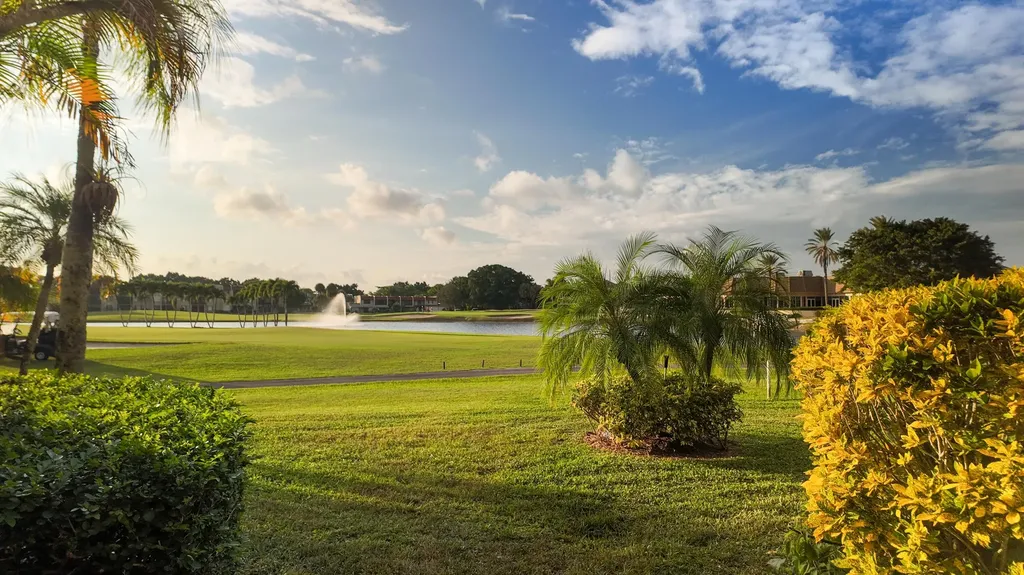 4661 Fountains Drive S Lake Worth FL 33467