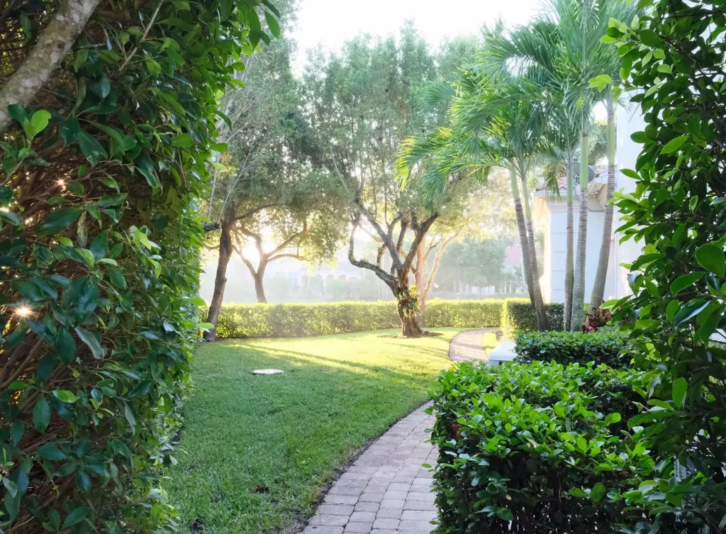 2508 Mizner Lake Court Wellington FL 33414