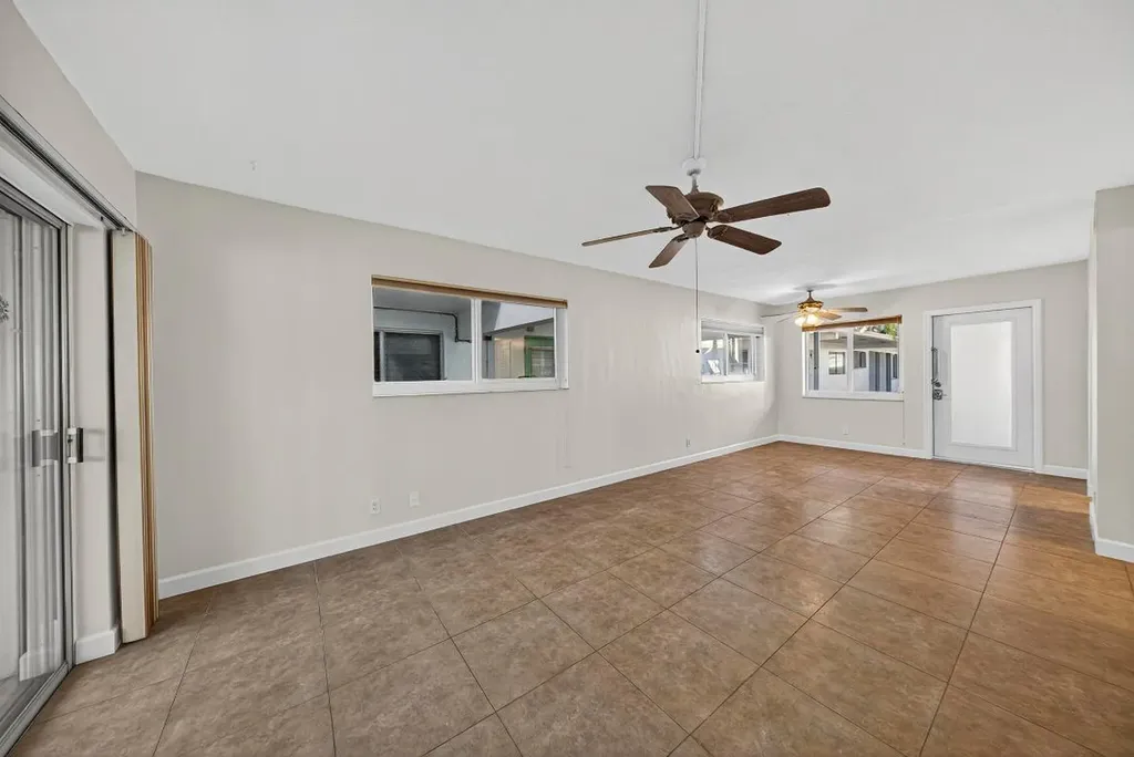 2151 NE 42 Nd Court Lighthouse Point FL 33064