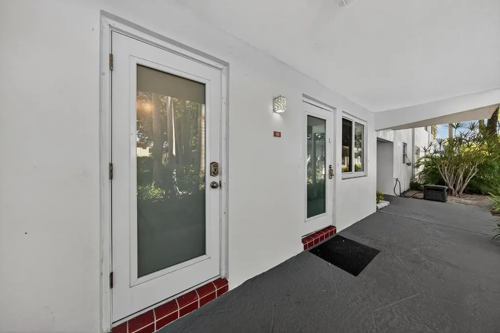 2151 NE 42 Nd Court Lighthouse Point FL 33064