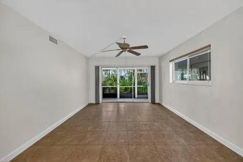 2151 NE 42 Nd Court Lighthouse Point FL 33064