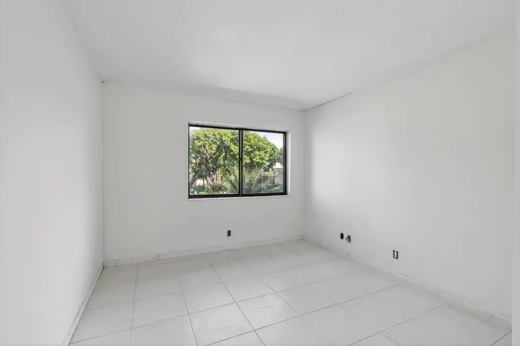 5771 Fairway Park Court Boynton Beach FL 33437