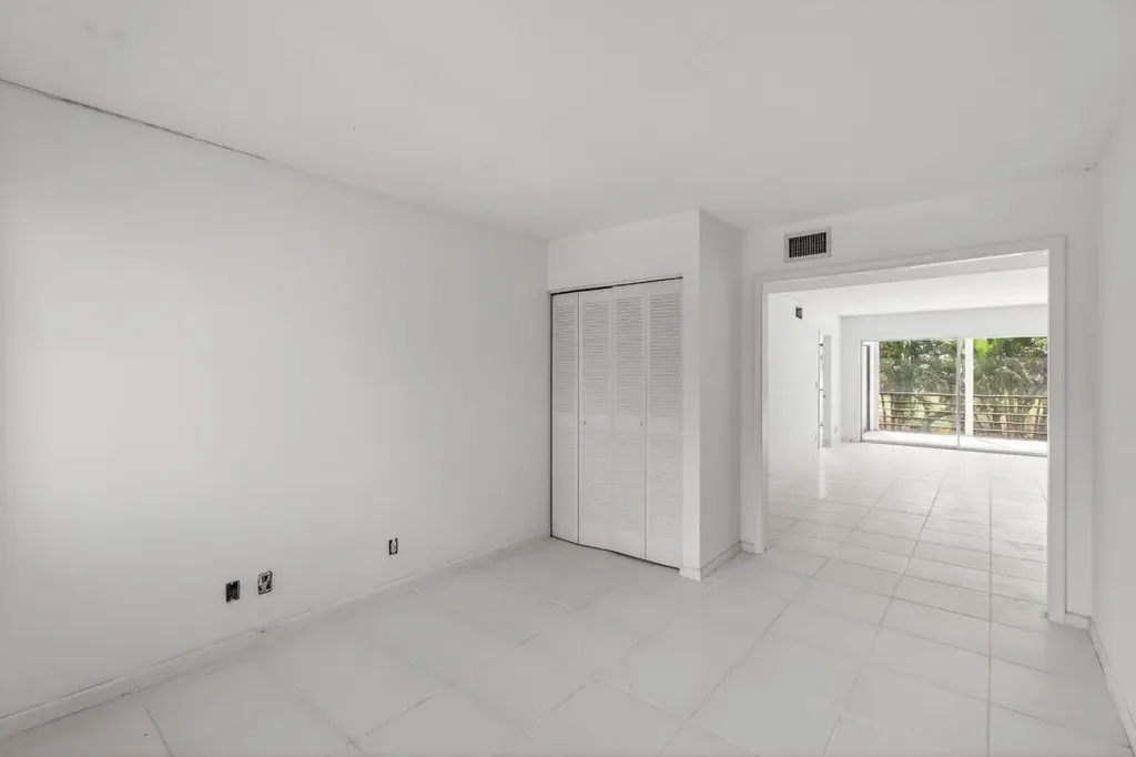 5771 Fairway Park Court Boynton Beach FL 33437