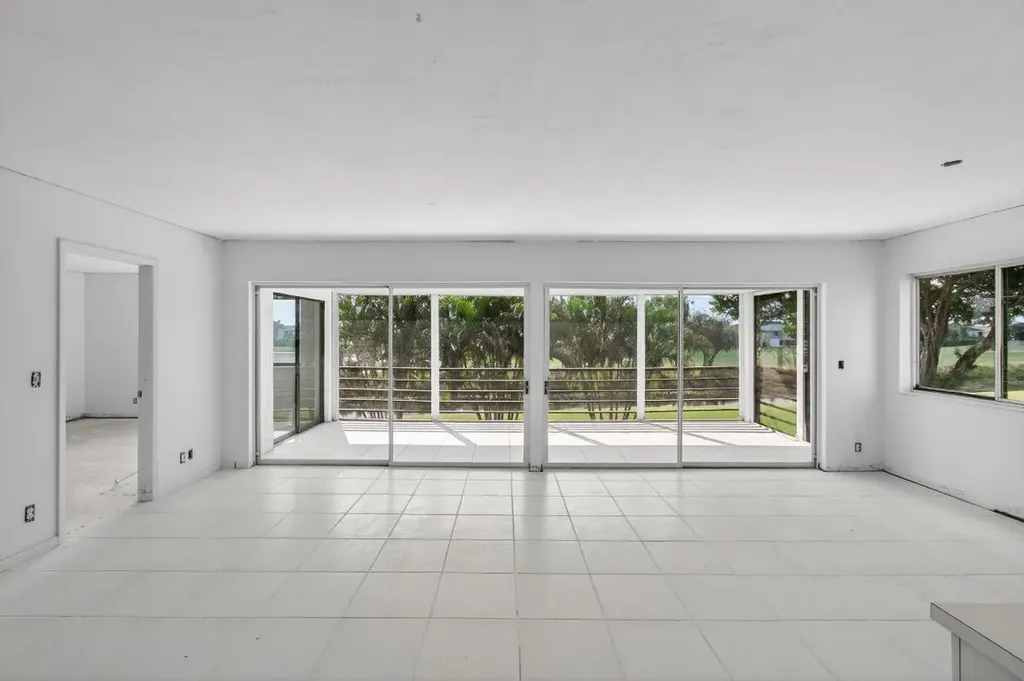 5771 Fairway Park Court Boynton Beach FL 33437