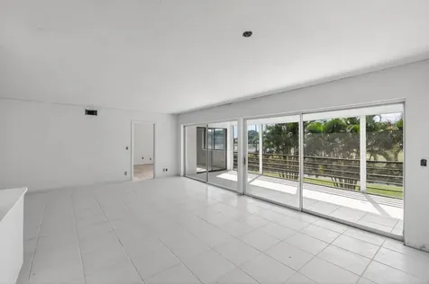 5771 Fairway Park Court Boynton Beach FL 33437