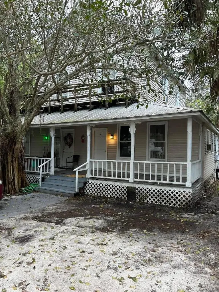 2172 NE Poinciana Terrace Jensen Beach FL 34957