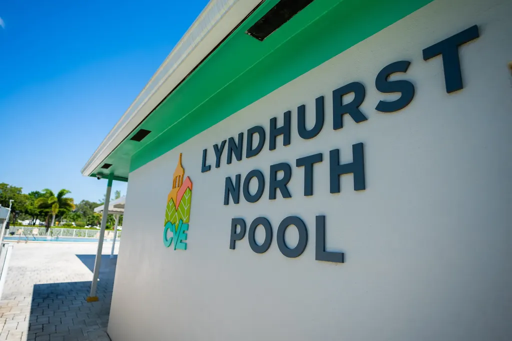 107 Prescott E Deerfield Beach FL 33442