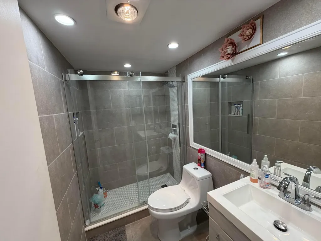 107 Prescott E Deerfield Beach FL 33442