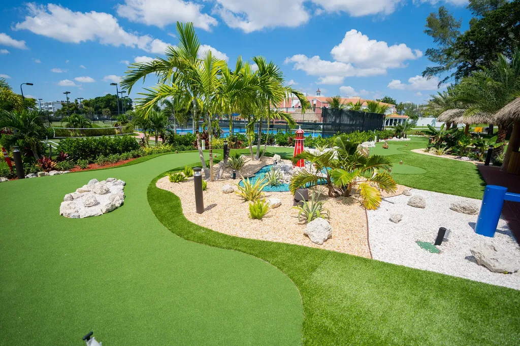 107 Prescott E Deerfield Beach FL 33442