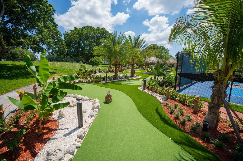 107 Prescott E Deerfield Beach FL 33442