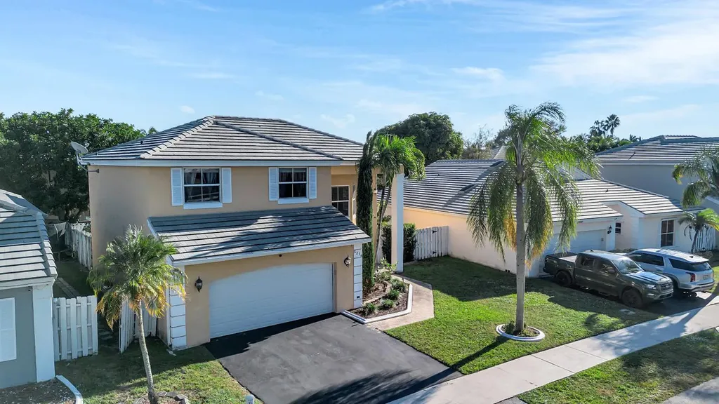 5216 NW 55th Street Coconut Creek FL 33073