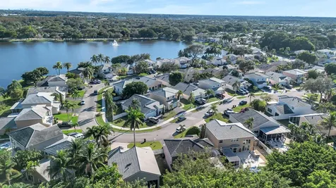 5216 NW 55th Street Coconut Creek FL 33073