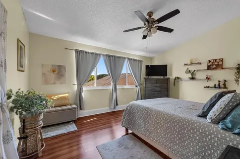 5216 NW 55th Street Coconut Creek FL 33073