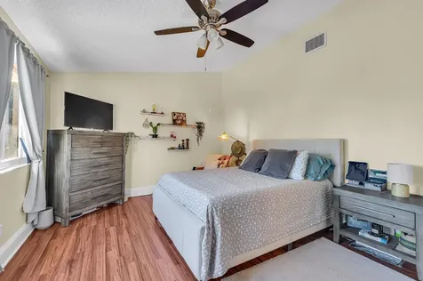 5216 NW 55th Street Coconut Creek FL 33073
