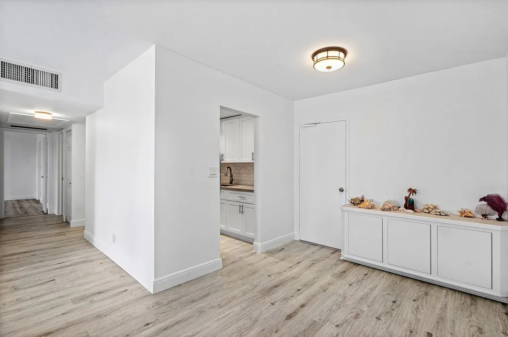 550 Bayshore Drive Fort Lauderdale FL 33304