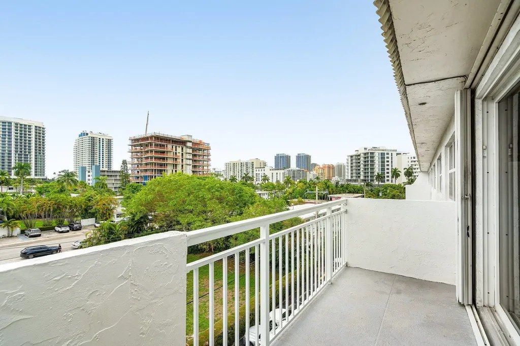 550 Bayshore Drive Fort Lauderdale FL 33304