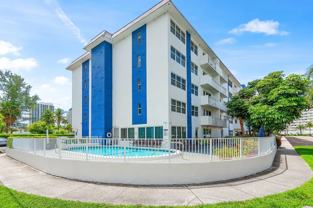 550 Bayshore Drive Fort Lauderdale FL 33304