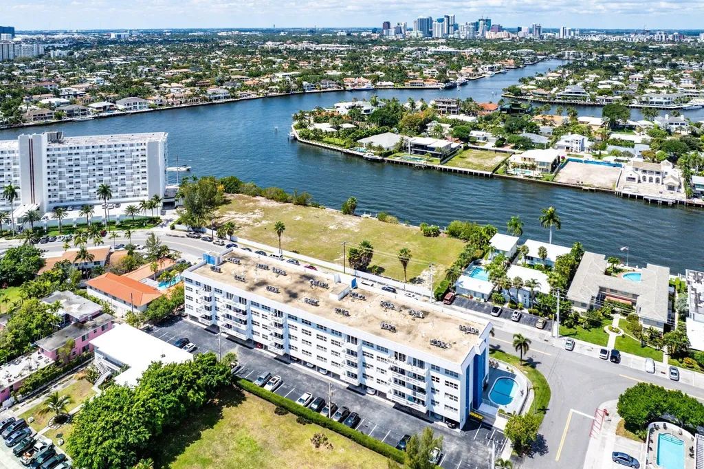 550 Bayshore Drive Fort Lauderdale FL 33304