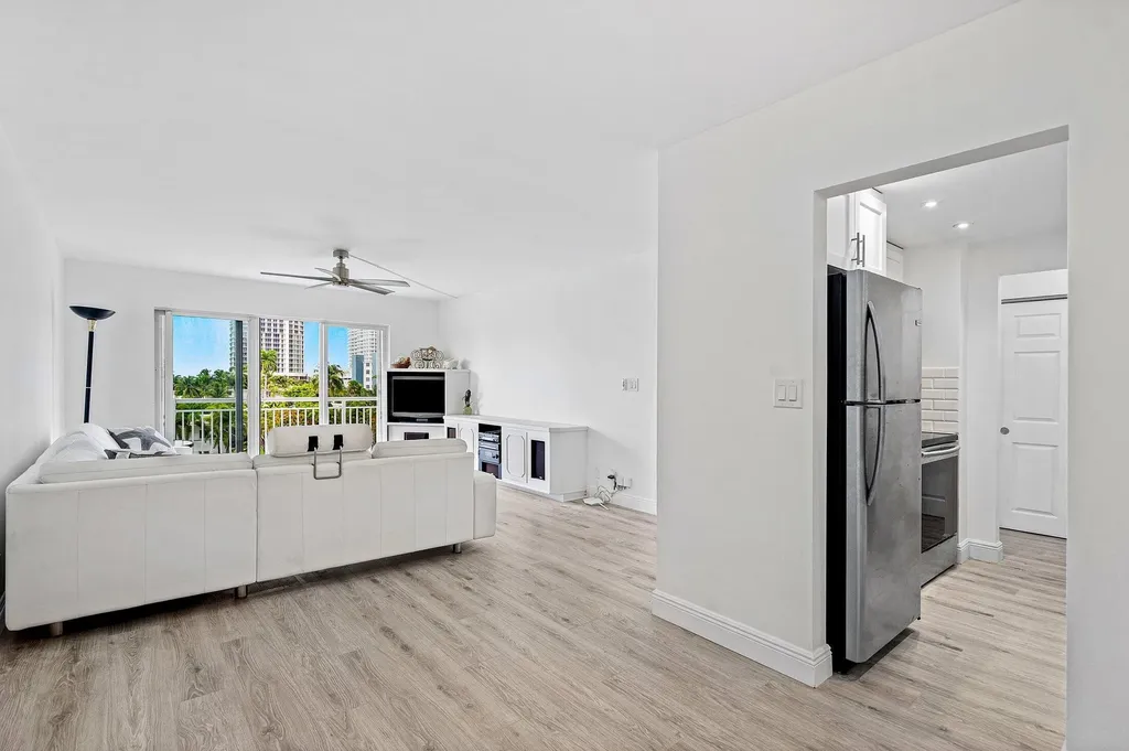 550 Bayshore Drive Fort Lauderdale FL 33304