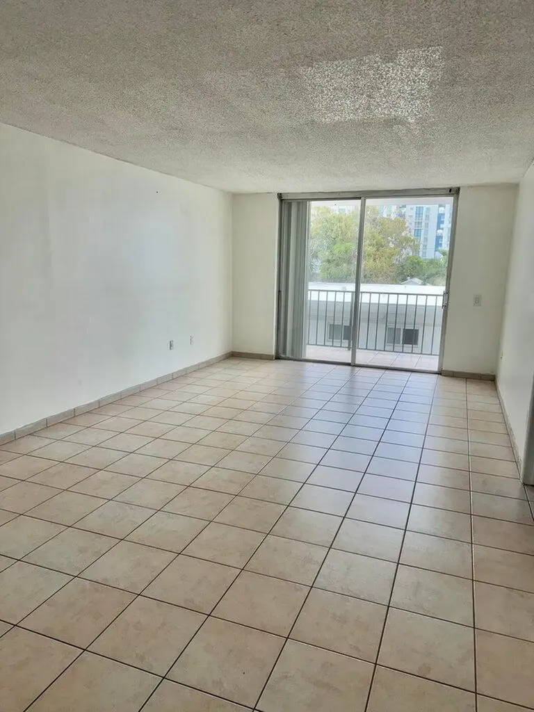 7601 Byron Avenue Miami Beach FL 33141