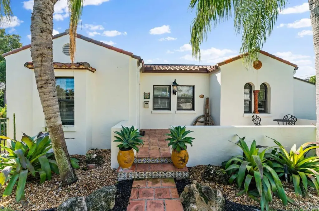 400 33rd Street West Palm Beach FL 33407