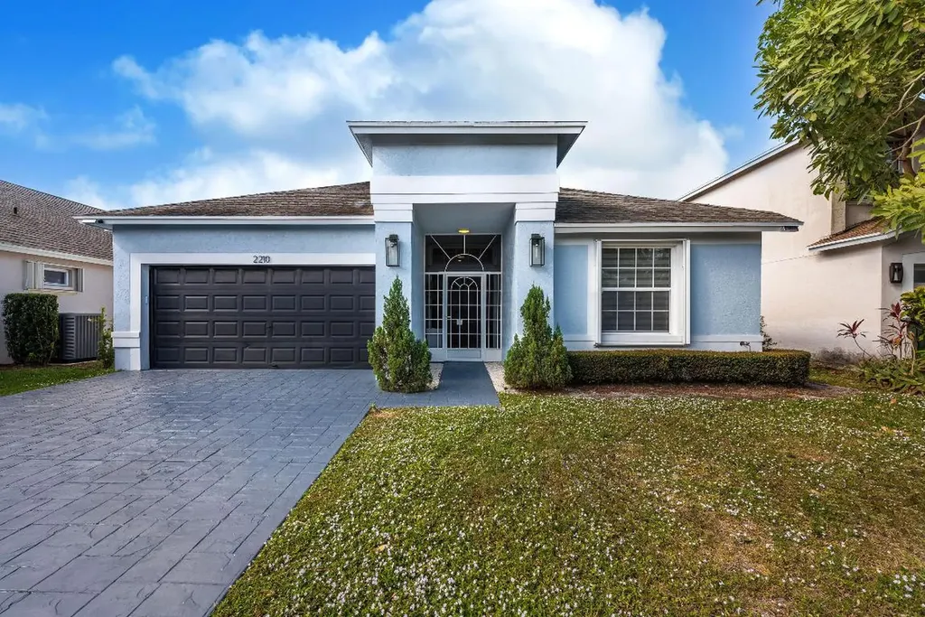 2210 Soundings Court Greenacres FL 33413