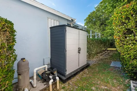 2210 Soundings Court Greenacres FL 33413