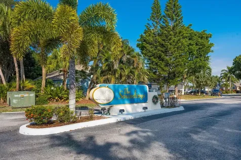 2210 Soundings Court Greenacres FL 33413