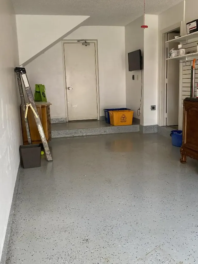 5621 Coach House Circle Boca Raton FL 33486