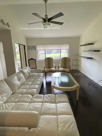 5621 Coach House Circle Boca Raton FL 33486