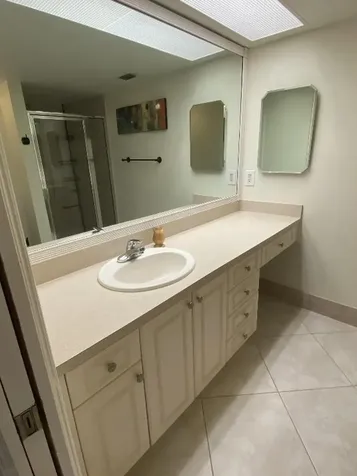 5621 Coach House Circle Boca Raton FL 33486