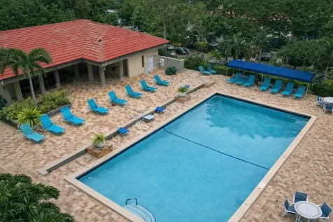 8305 Casa Del Lago Boca Raton FL 33433