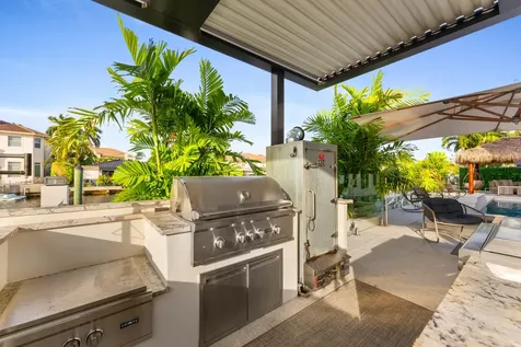 941 Iris Drive Delray Beach FL 33483