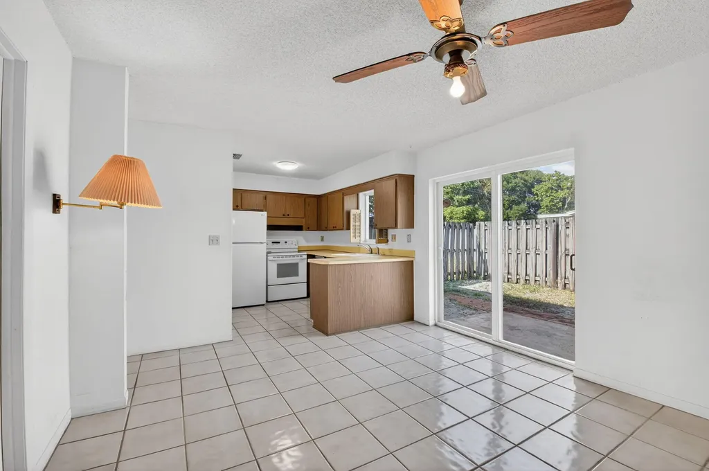1601 NW 5th Street Boca Raton FL 33486